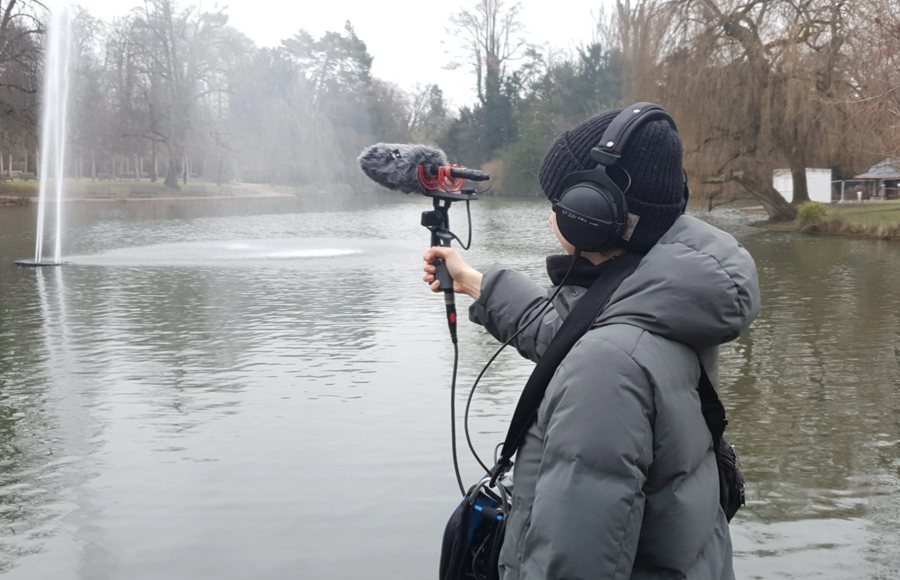Atelier de field recording au bord d’un plan d’eau